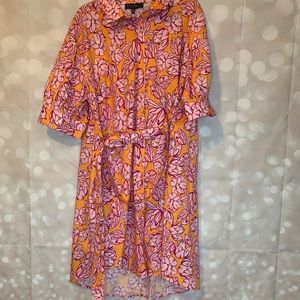 Puff sleeve dress with belt